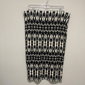 Apt 9.  Black & White Skirt, Large